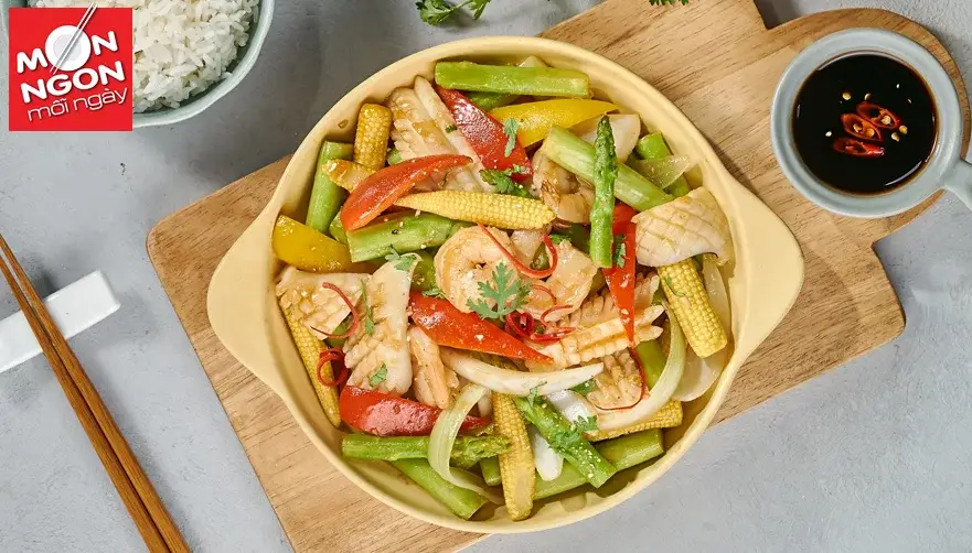 Măng t&acirc;y x&agrave;o t&ocirc;m mực