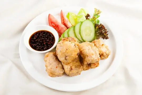 SƯỜN CHI&Ecirc;N CAY