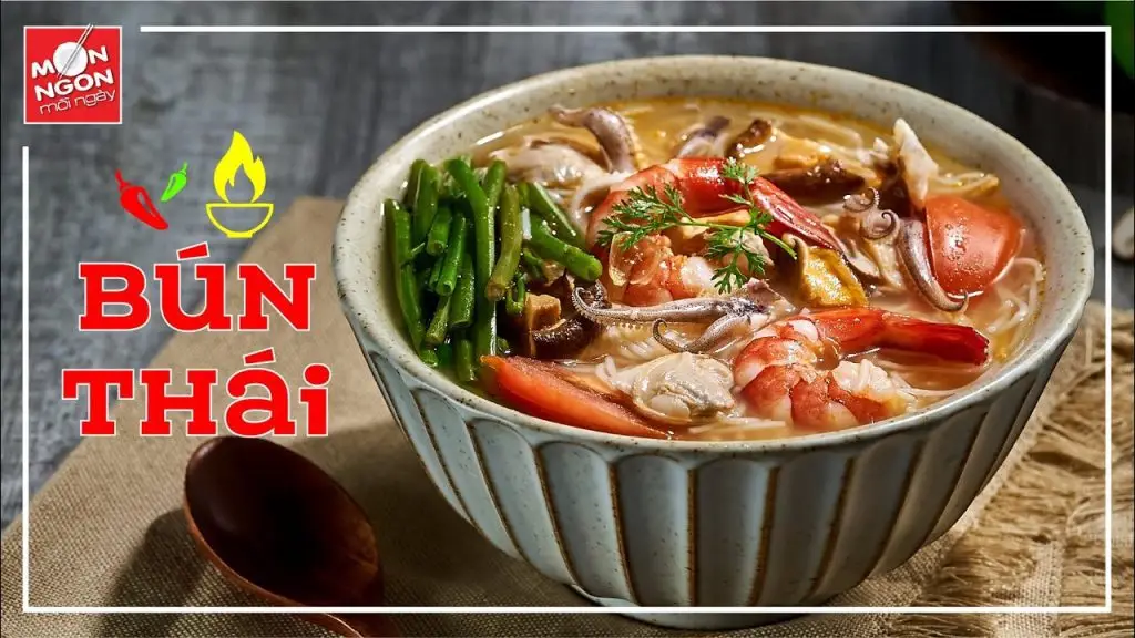 Cách nấu bún Thái tại nhà đơn giản ngon hơn ngoài tiệm