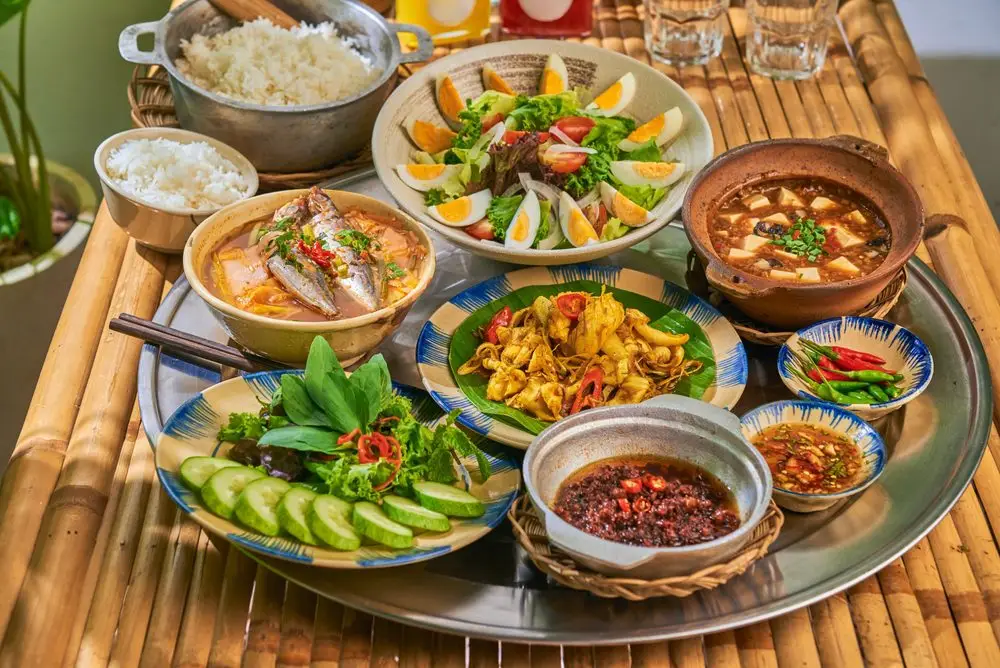 Ẩm thực miền Nam rất đa dạng v&agrave; thơm ngon
