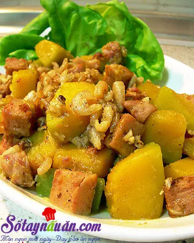 bi-ngo-xao-tom1