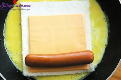 c&aacute;ch l&agrave;m b&aacute;nh m&igrave; cuộn trứng ph&ocirc; mai 4