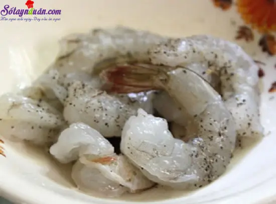 c&aacute;ch l&agrave;m t&ocirc;m tẩm vừng chi&ecirc;n gi&ograve;n 5