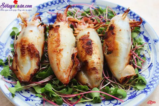 c&aacute;ch l&agrave;m mực nhồi thịt chi&ecirc;n gi&ograve;n