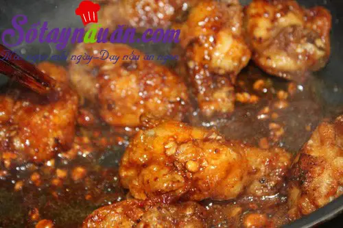 canh-ga-chien-mat-ong-buoc-6