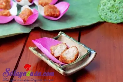 Chả cốm đậm đ&agrave; hương vị thơm ngon