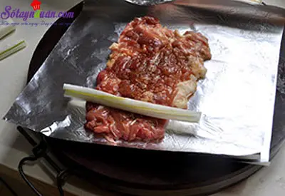 c&aacute;ch l&agrave;m g&agrave; nướng giấy bạc 3