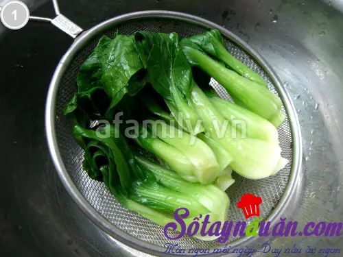 B&ograve; vi&ecirc;n x&agrave;o cải th&igrave;a nấm hương 1