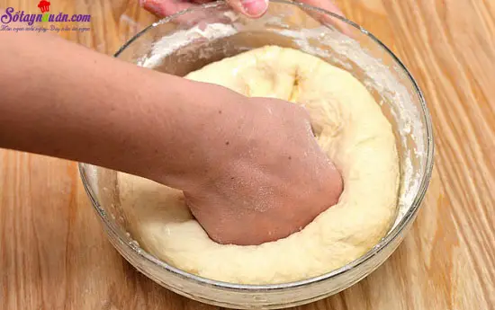 c&aacute;ch l&agrave;m b&aacute;nh m&igrave; nước ph&aacute;p 10