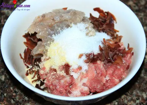 b&ocirc;ng b&iacute; nhồi thịt chi&ecirc;n gi&ograve;n 1