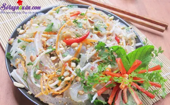 Hướng dẫn cách làm nộm sứa tai heo ngon tại nhà