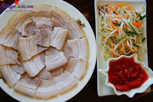 Hướng dẫn cách luộc thịt lợn ngon, mềm, ngọt