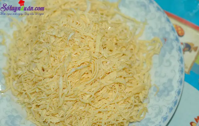  c&aacute;ch nấu b&uacute;n thang 5