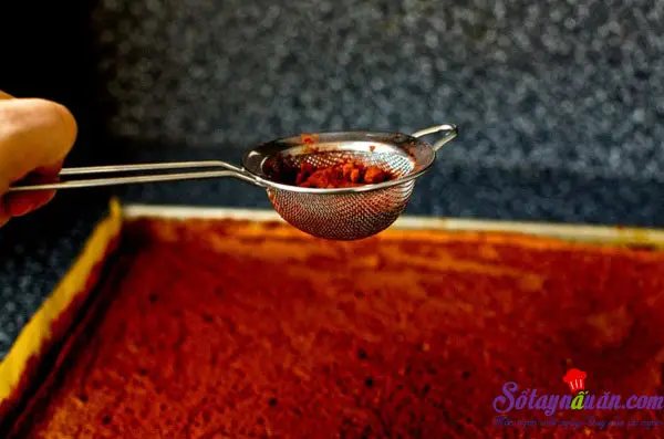 C&aacute;ch l&agrave;m b&aacute;nh b&ocirc;ng lan chocolate ngon m&ecirc; mẩn 7