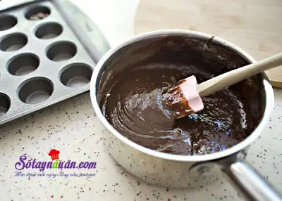 C&aacute;ch l&agrave;m b&aacute;nh brownie cực ngon v&agrave; xinh xắn 4