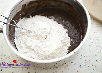 C&aacute;ch l&agrave;m b&aacute;nh brownie cực ngon v&agrave; xinh xắn 3