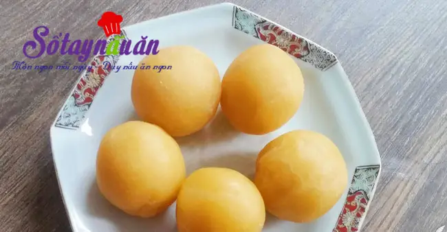 C&aacute;ch l&agrave;m b&aacute;nh dẻo nh&acirc;n đậu xanh hương hoa bởi thơm lừng 4