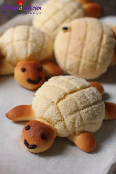 c&aacute;ch l&agrave;m b&aacute;nh melon pan ngon tuyệt 6