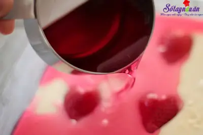 C&aacute;ch l&agrave;m cheesecake thạch tr&aacute;i tim tặng người thương 13