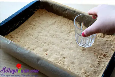 Học c&aacute;ch l&agrave;m cheesecake vị socola si&ecirc;u hấp dẫn 2