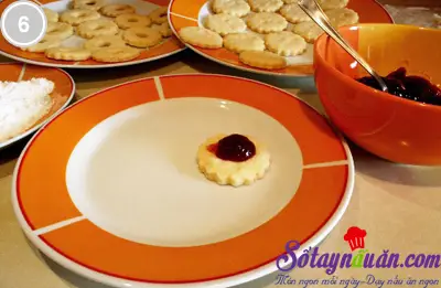 học l&agrave;m b&aacute;nh quy mắt m&egrave;o ngon miệng 7