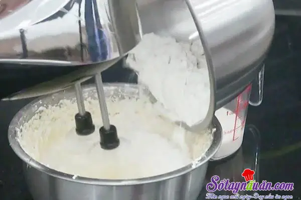 c&aacute;ch l&agrave;m b&aacute;nh b&ocirc;ng lan nho kh&ocirc; tại nh&agrave; 13