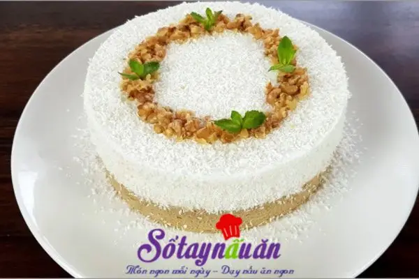 B&aacute;nh mousse chanh leo dừa