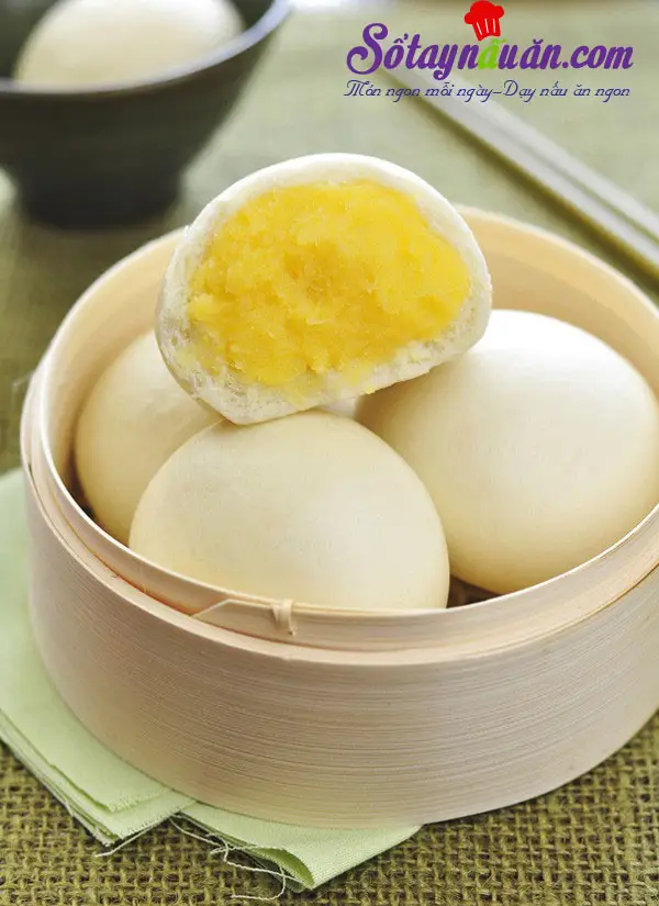 Hướng dẫn l&agrave;m b&aacute;nh bao nh&acirc;n trứng xốp mềm thơm ngon kết quả