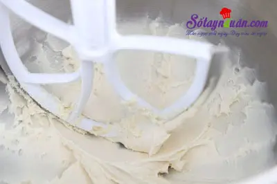 Hướng dẫn l&agrave;m b&aacute;nh Oreo bơ đậu phộng cực ngon 15