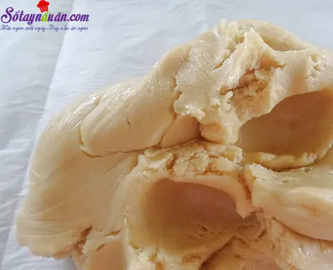 c&aacute;ch l&agrave;m b&aacute;nh nướng nh&acirc;n mứt dứa 7