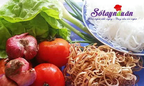 C&aacute;ch l&agrave;m b&uacute;n ri&ecirc;u cua n&oacute;ng hổi ngon đậm đ&agrave; nguy&ecirc;n liệu