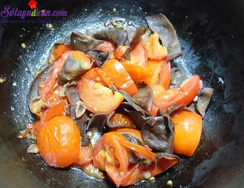 C&aacute;ch l&agrave;m chả c&aacute; vi&ecirc;n trứng c&uacute;t ngon đậm đ&agrave; đưa cơm 9