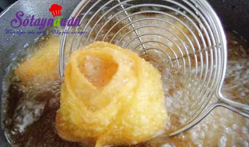 C&aacute;ch l&agrave;m ho&agrave;nh th&aacute;nh h&igrave;nh hoa si&ecirc;u gi&ograve;n rụm 4
