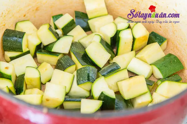 C&aacute;ch l&agrave;m ratatouille thơm ngon kh&oacute; cưỡng 5