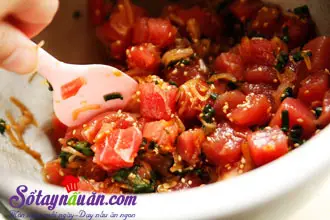 c&aacute;ch l&agrave;m salad c&aacute; hồi 5
