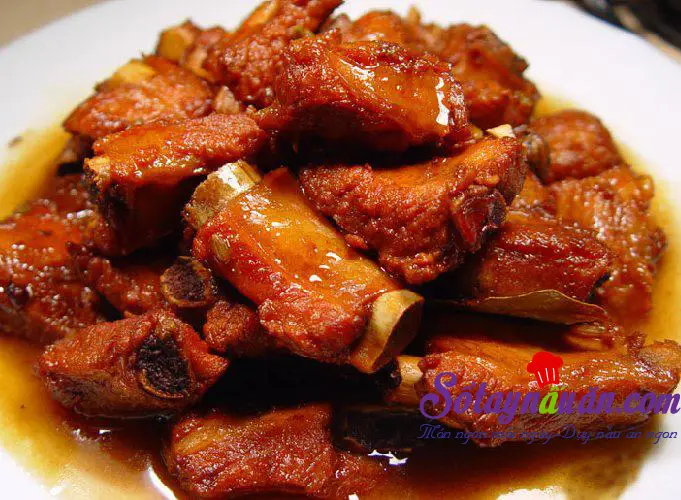 Sườn x&agrave;o chua ngọt