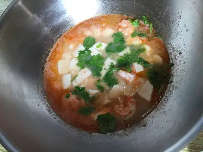 C&aacute;ch nấu canh đậu phụ nấu t&ocirc;m 6