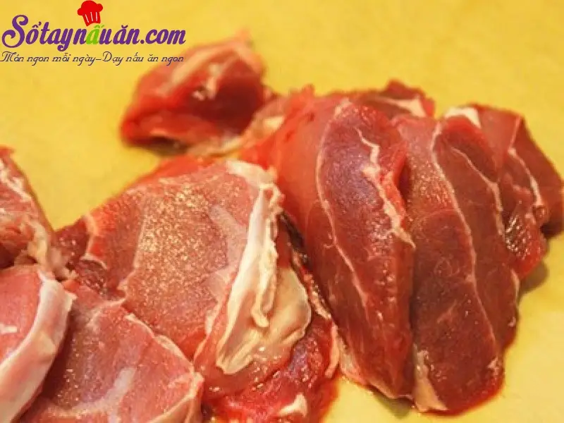 c&aacute;ch nấu canh thịt b&ograve; rau răm