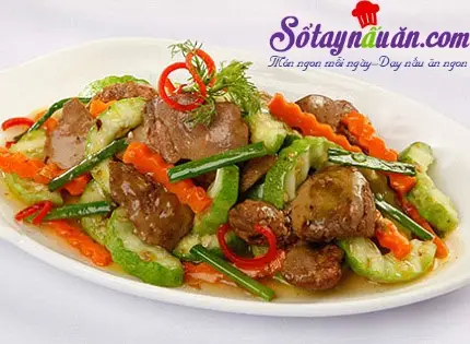 Học nấu gan g&agrave; x&agrave;o chua ngọt