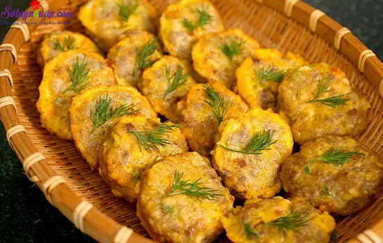 C&aacute;ch l&agrave;m chả thịt đậu phụ chi&ecirc;n 3