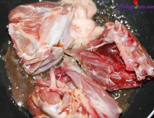 c&aacute;ch nấu m&igrave; vịt tiềm 3