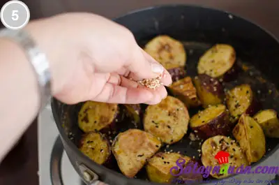 Khoai lang chi&ecirc;n tẩm vừng 4