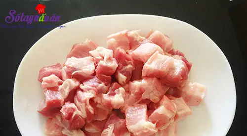Thịt ba chỉ kho măng ngon kh&ocirc;ng thể cưỡng