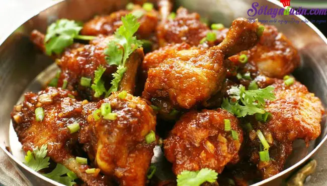 Thực Hiện Món Gà Rán Lắc Sốt Me Tại Nhà Đơn Giản, Hấp Dẫn